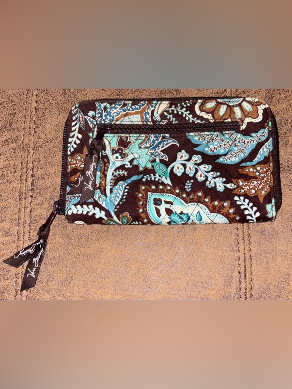 Vera Bradley Large Organizing Wallet in Java Blue Pattern - Excellent Condition